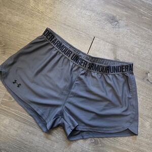 Under Armour Gray Athletic Shorts Lightweight Moisture-Wicking